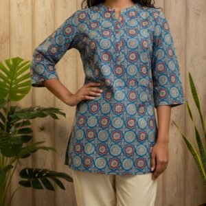 Short Kurti SK016