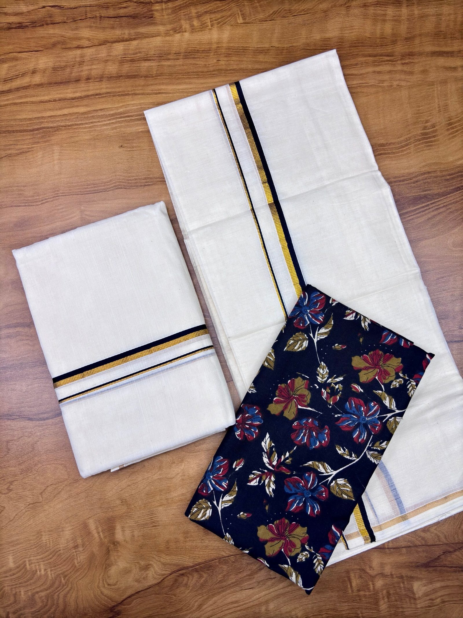 Set Mund Puliyilakarayum Kasavum 2.60 -Blouse material - Image 4