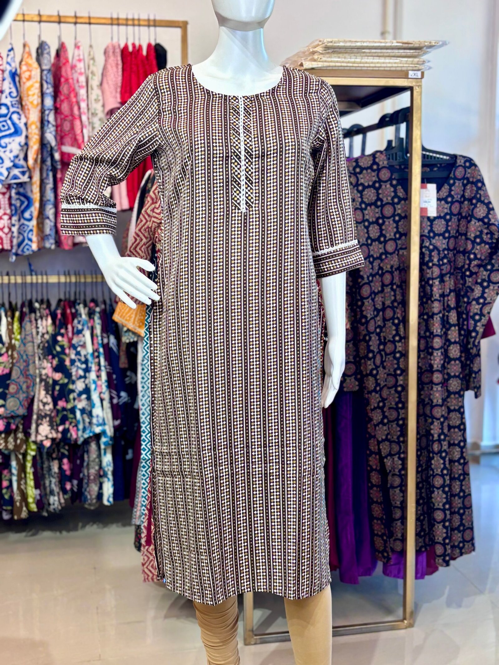 Daily wear Kurti (1302) - Image 4