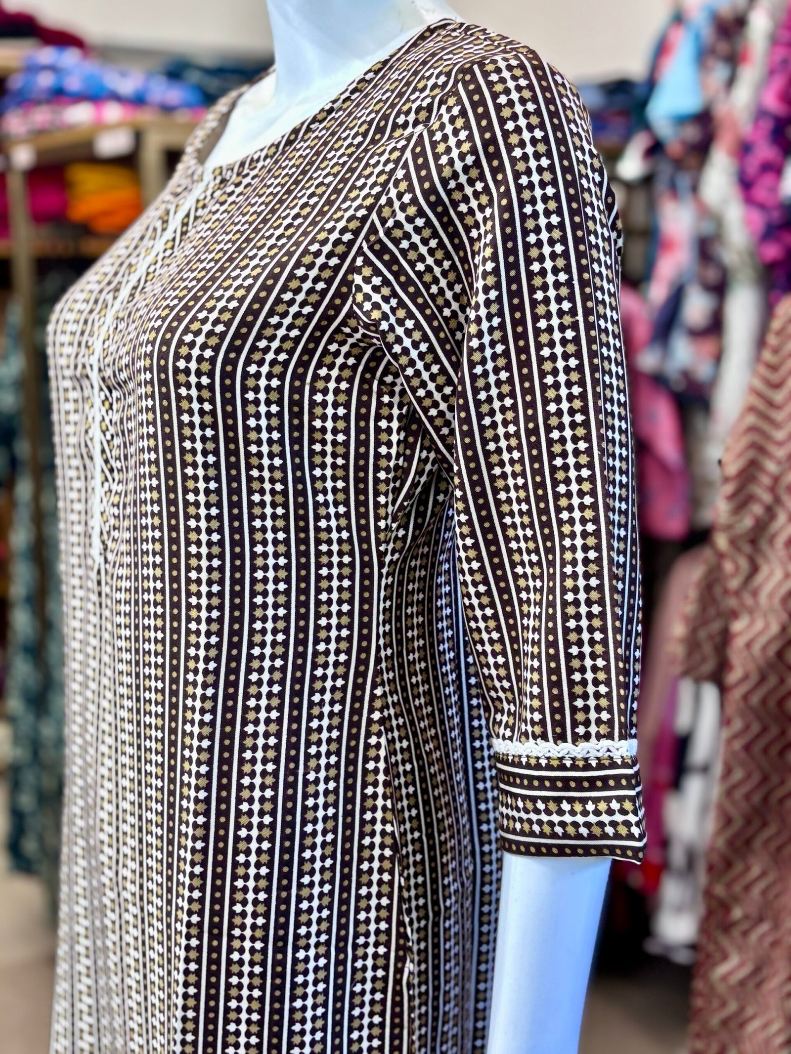 Daily wear Kurti (1302) - Image 2