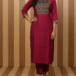 Supper classy feel ajrak cotton hand work patch with slitted top and bottom -Plane vertical fabric-rich maroon
