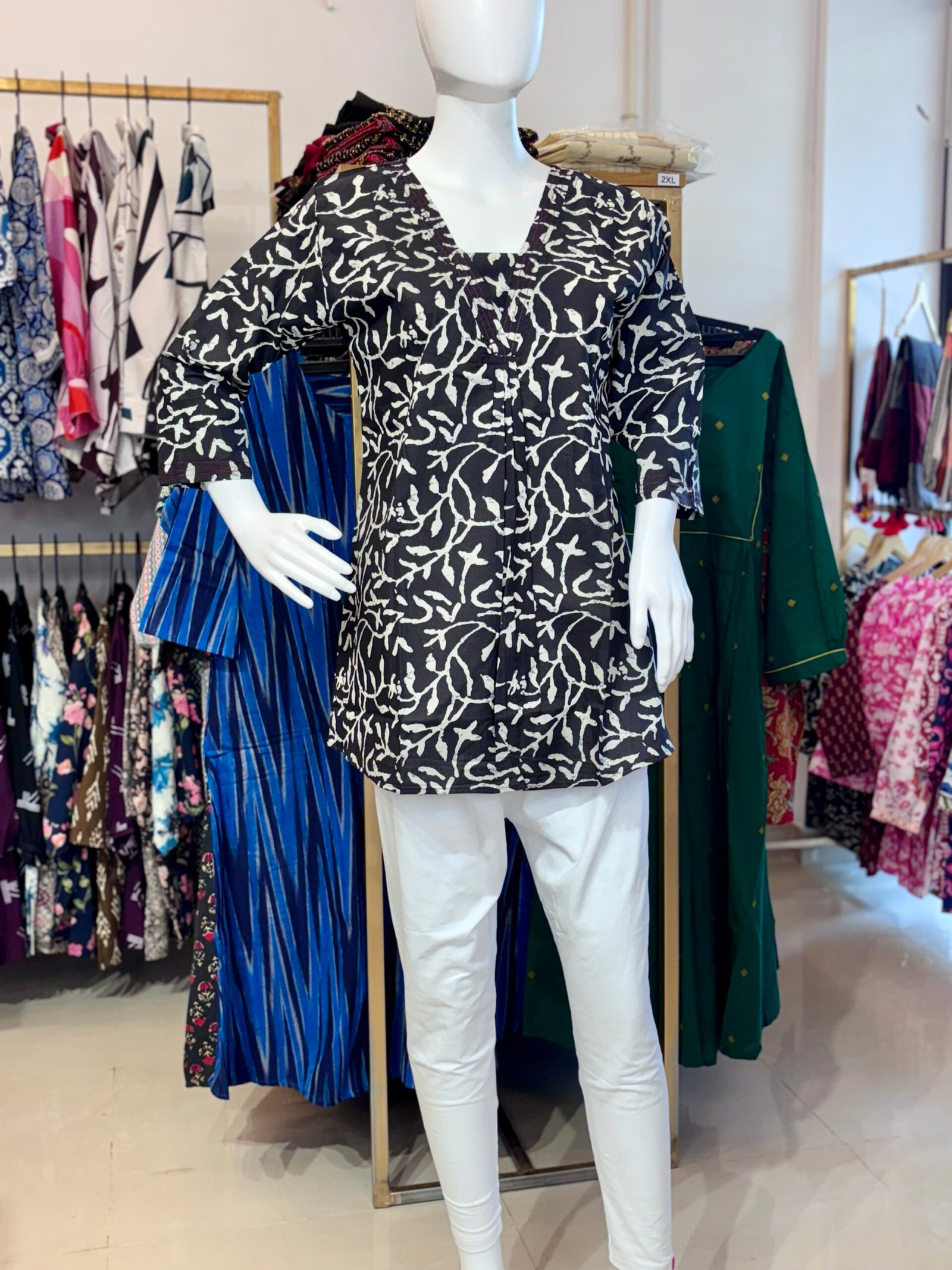 Short Kurti SK017 - Image 4