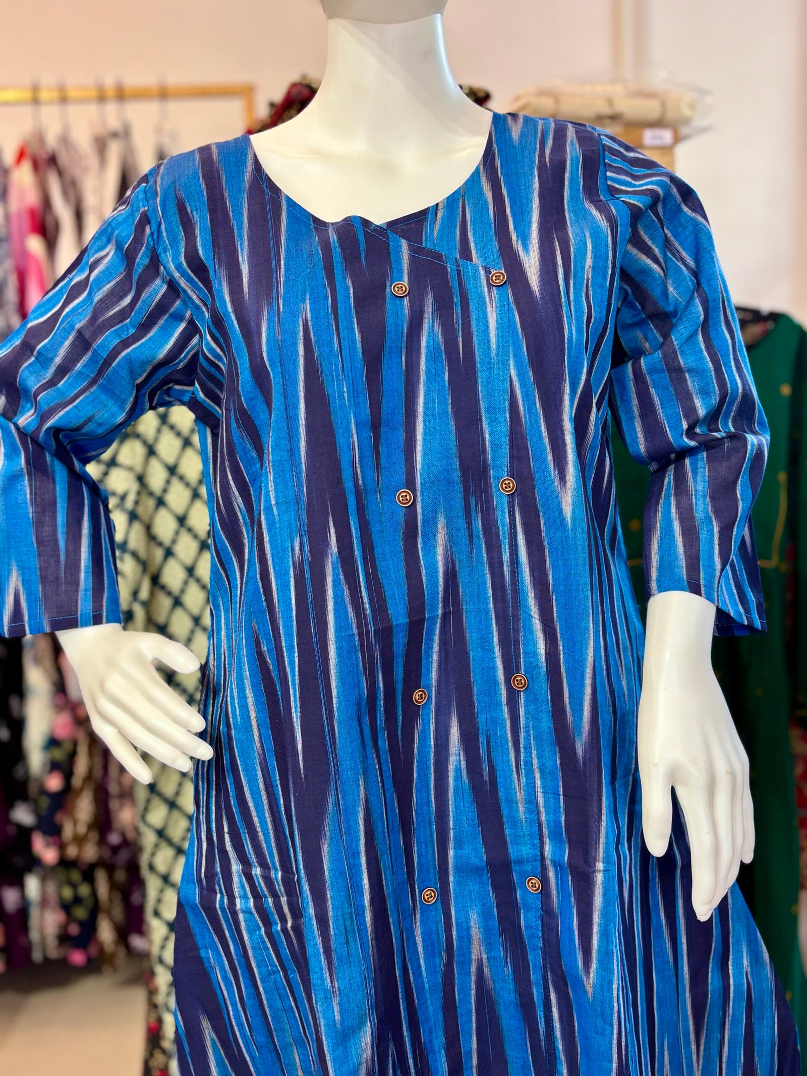 A-Line Ikat Print Kurti – Stylish 3/4 Sleeve(code:1433B) - Image 4