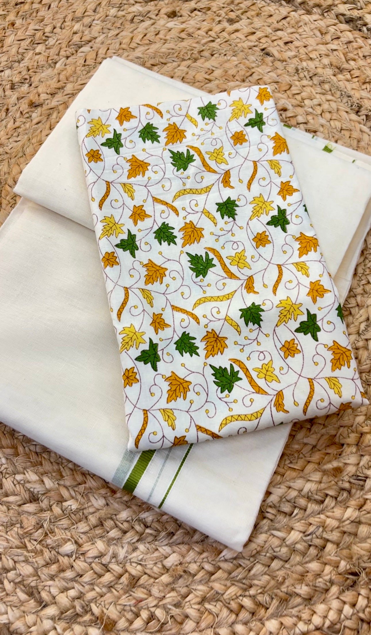Premium Puliyilakara set mund-Blouse material - Image 2