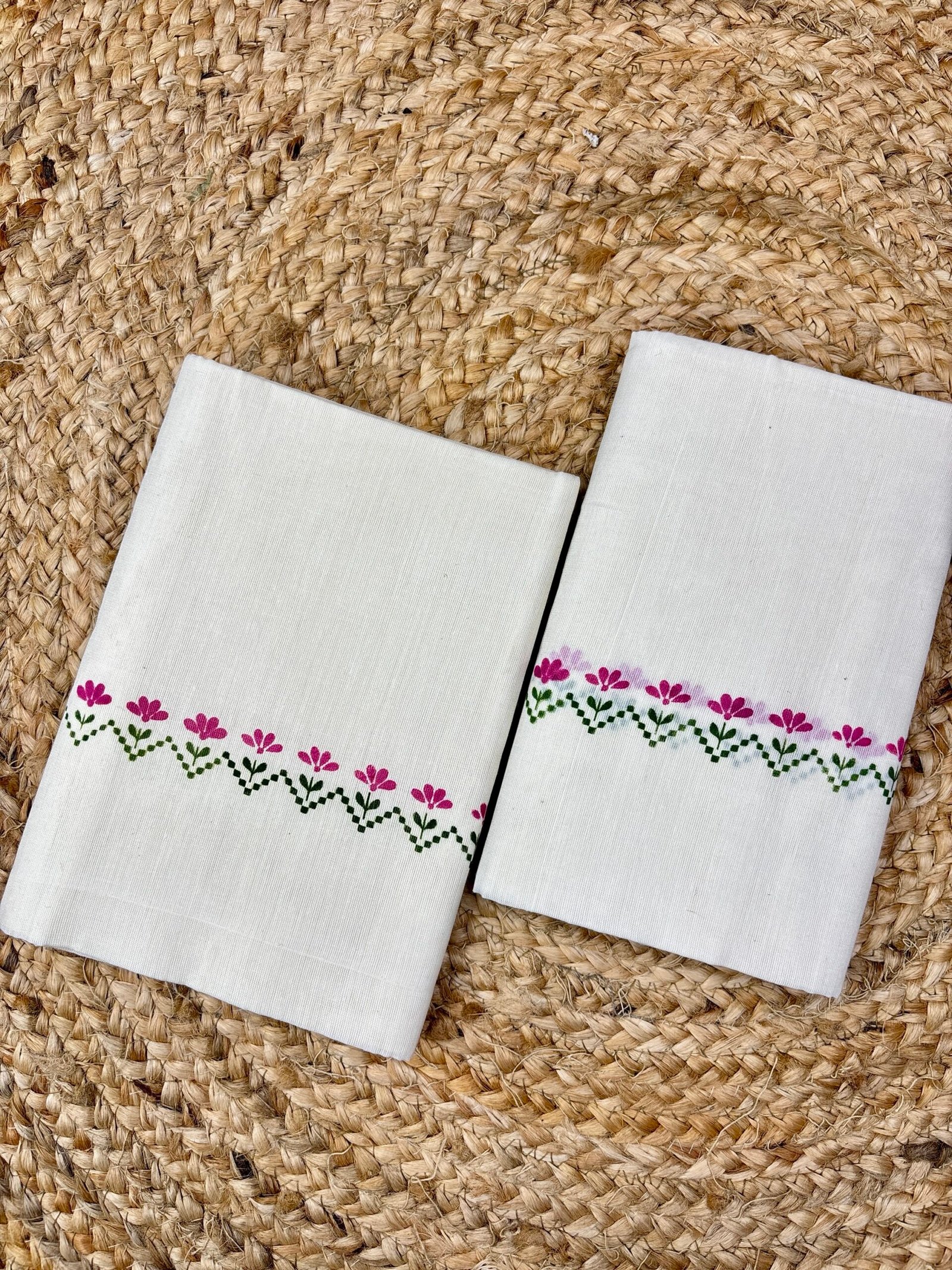 Authentic Traditional Gada Cotton Set Mundu (2.80 Meters) – Premium Pink Floral Border Design - Image 3