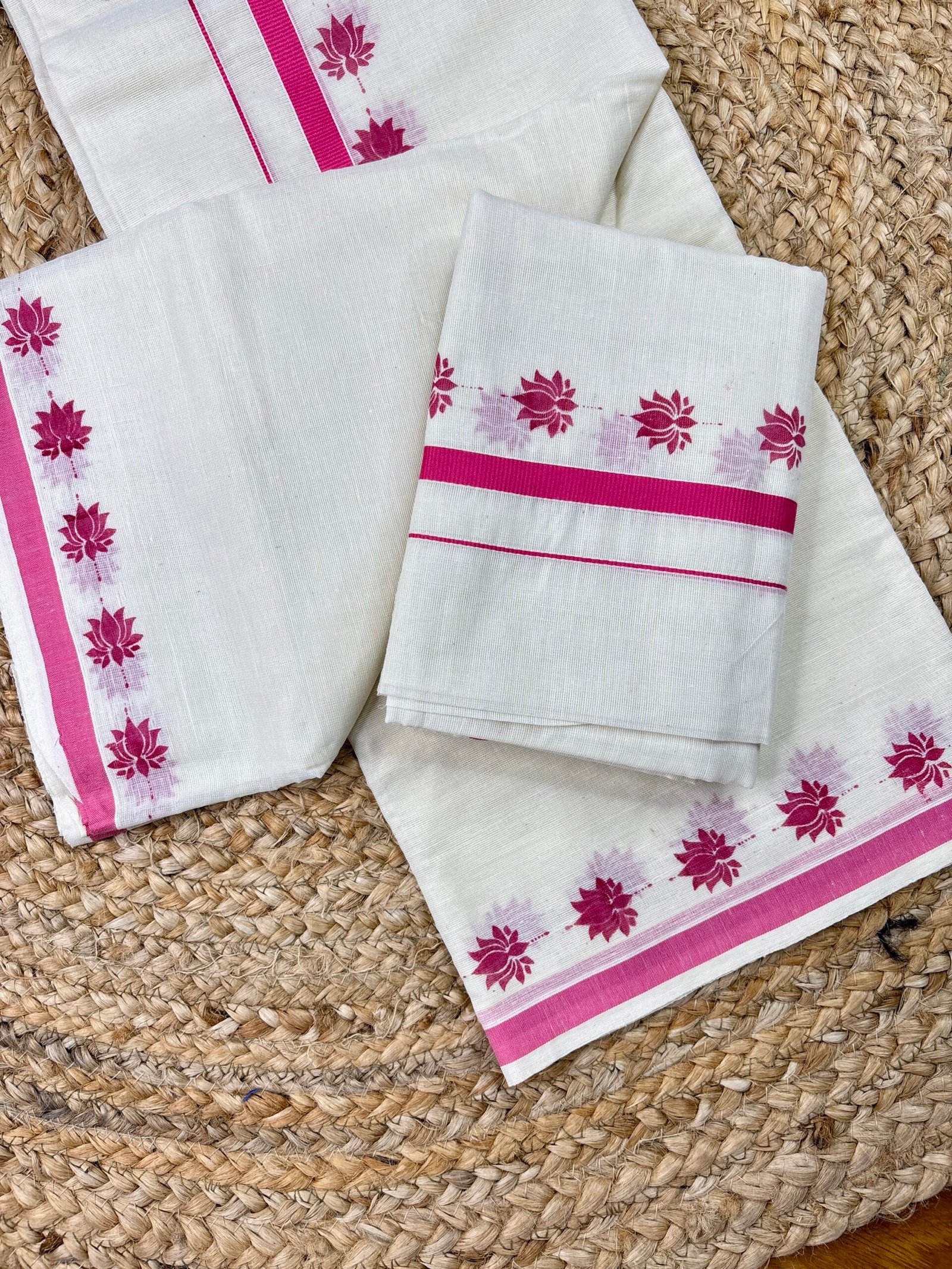 Kerala Traditional Set Mund with 1/2 Inch Kara & Floral Print | Extra Length 2.60 Metre | Traditional Kerala Mundum Neriyathum - Image 2